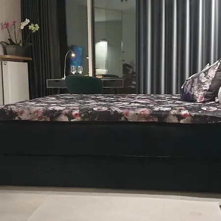 Apartment Towarowa Milionowa Dwa 39 Poznan